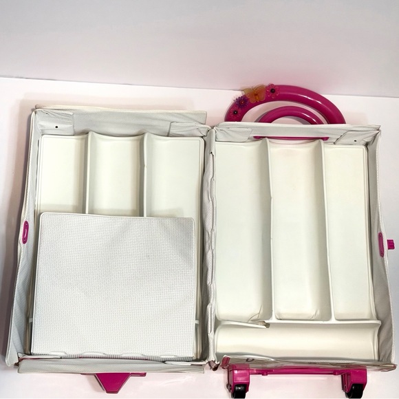 90s Barbie Take Along Doll Trunk World Travel Handle Rolling Cardboard Suitcase - Picture 11 of 16